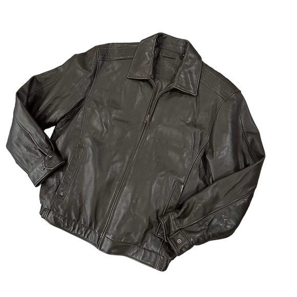 SOLD - DARK BROWN LEATHER BOMBER JACKET COAT - BUTTER SOFT - EUC! - Picture 4 of 16